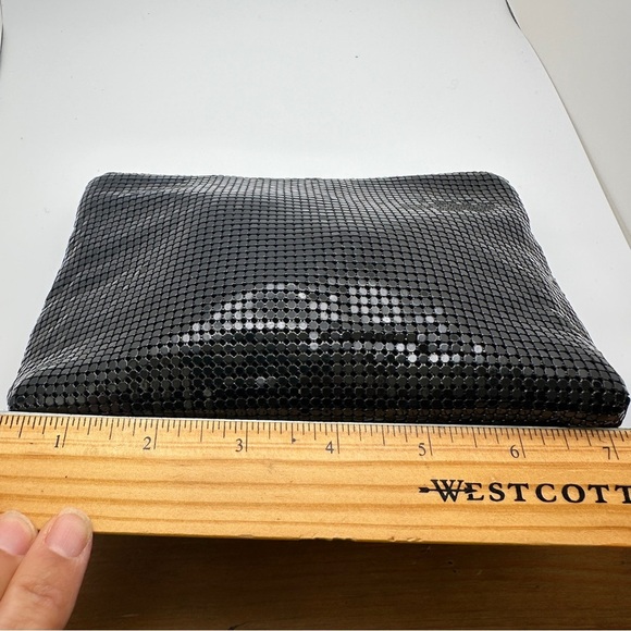 Vintage Neiman Marcus Black Mesh Shiny Chainmail Clutch Purse Rhinestone zipper - Picture 7 of 15